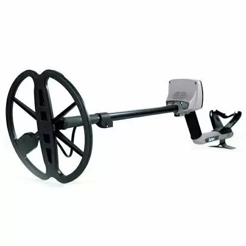 Металлоискатель Minelab SAFARI