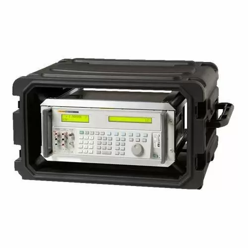 Многоцелевой калибратор Fluke 5522A 240