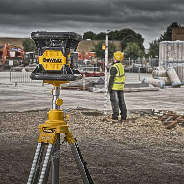 Ротационный нивелир DEWALT DCE079D1G