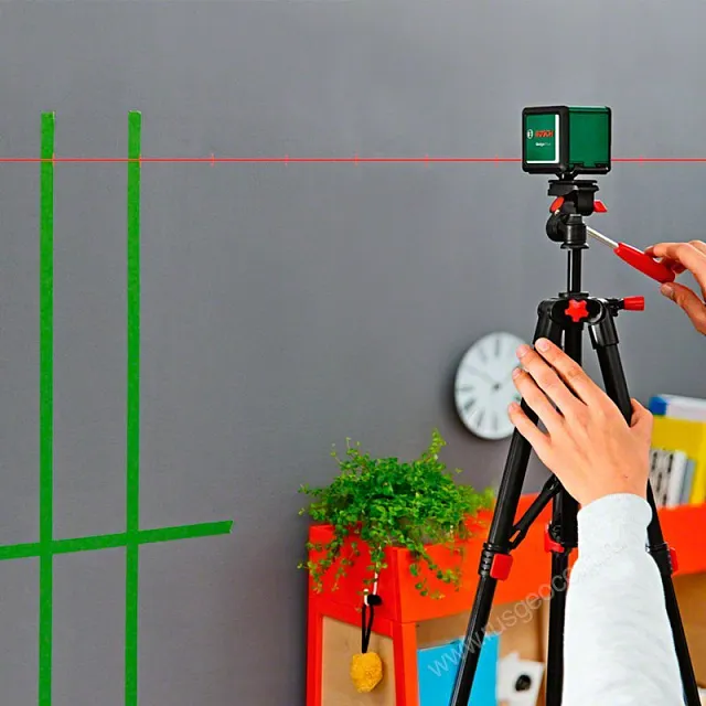 Лазерный нивелир Bosch Quigo Plus (0.603.663.600)