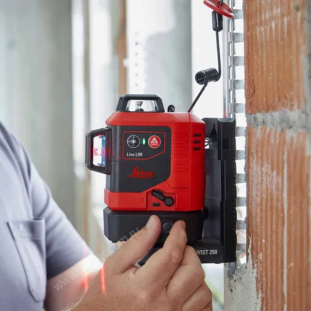 Лазерный нивелир Leica Lino L6R-1