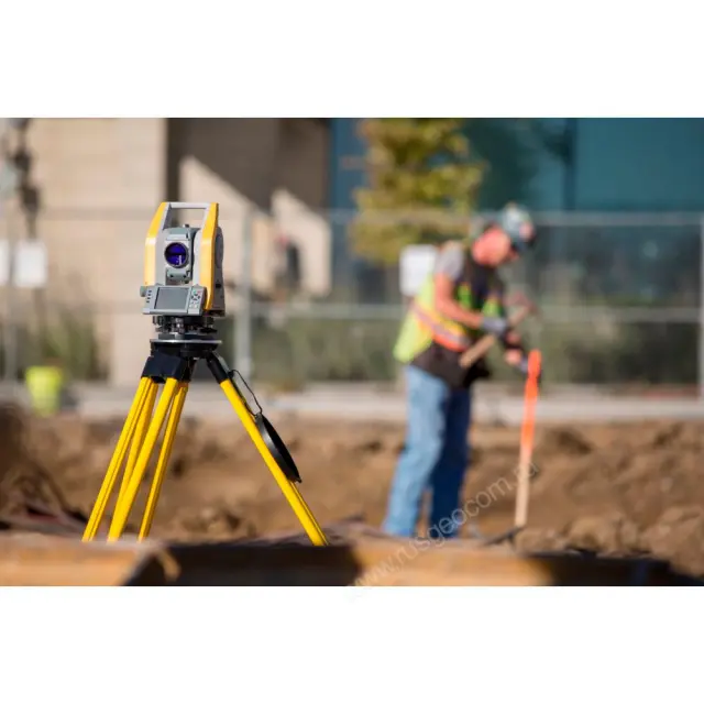 Тахеометр Trimble Access C5 3" LP