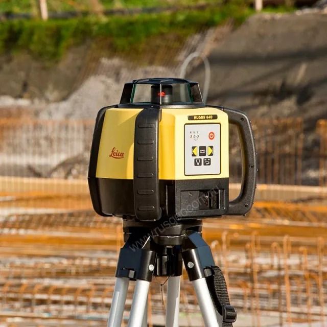 Ротационный нивелир Leica Rugby 640