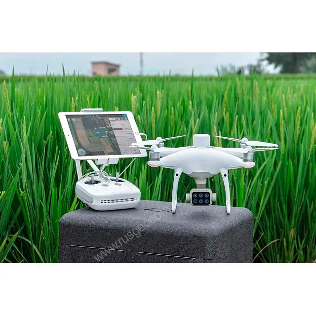 Сельскохозяйственный квадрокоптер DJI Phantom 4 мультиспектральный