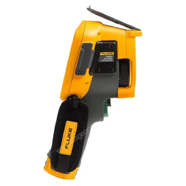 Комплект тепловизор Fluke Ti300+ и интеллектуальный инфракрасный объектив для макросъемки Fluke FLK-LENS/25MAC2 36,1° x 27,1° + FLK-LENS/TELE2