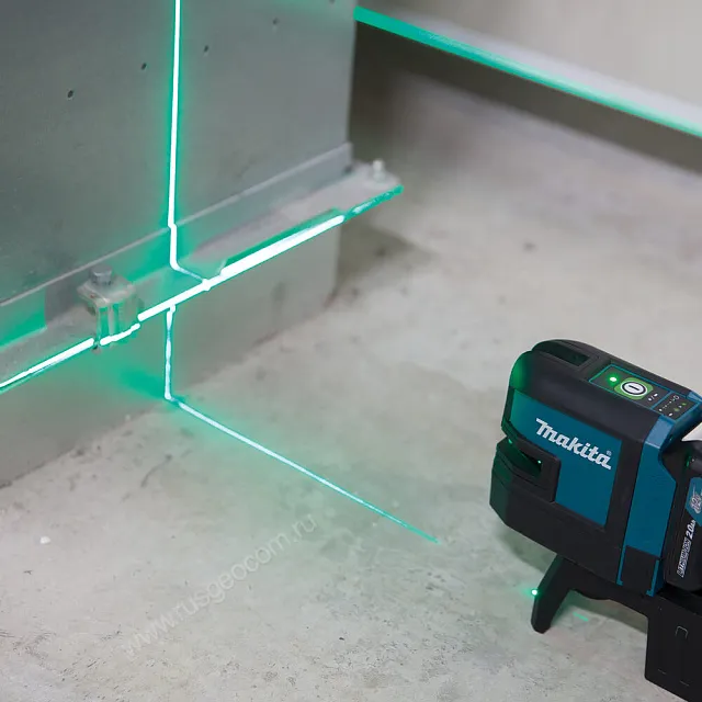 Лазерный уровень Makita SK106GDZ