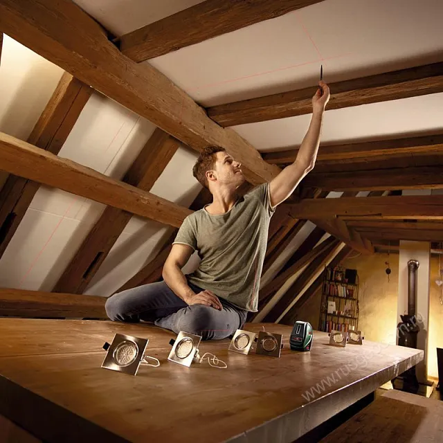 Лазерный нивелир Bosch UniversalLevel 3 (0.603.663.900)